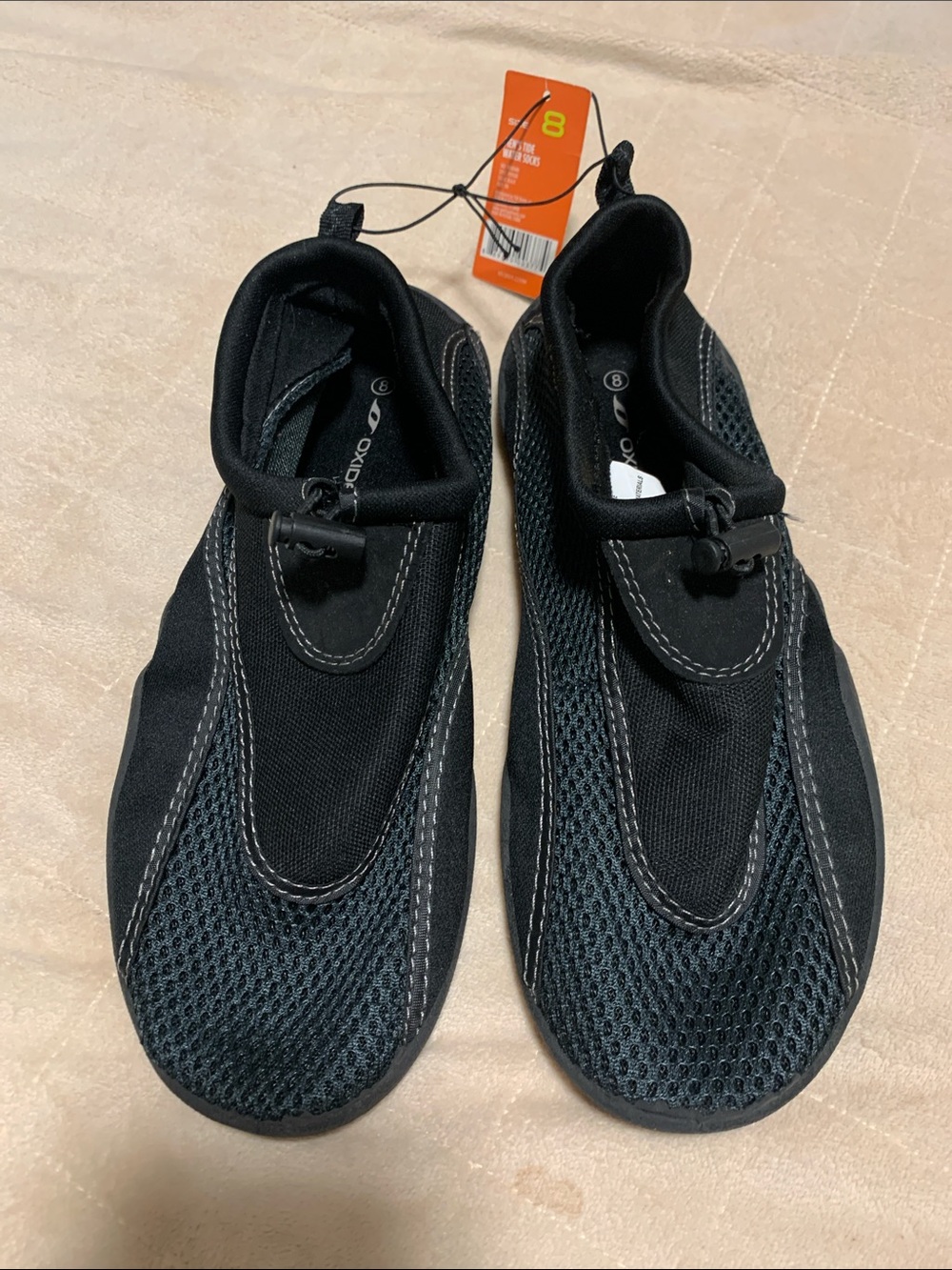 Men's Black Athletic Water Shoes with Toggle Closure